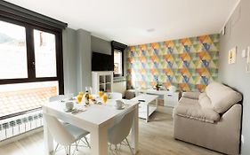 Apartamentos Turisticos San Lorenzo